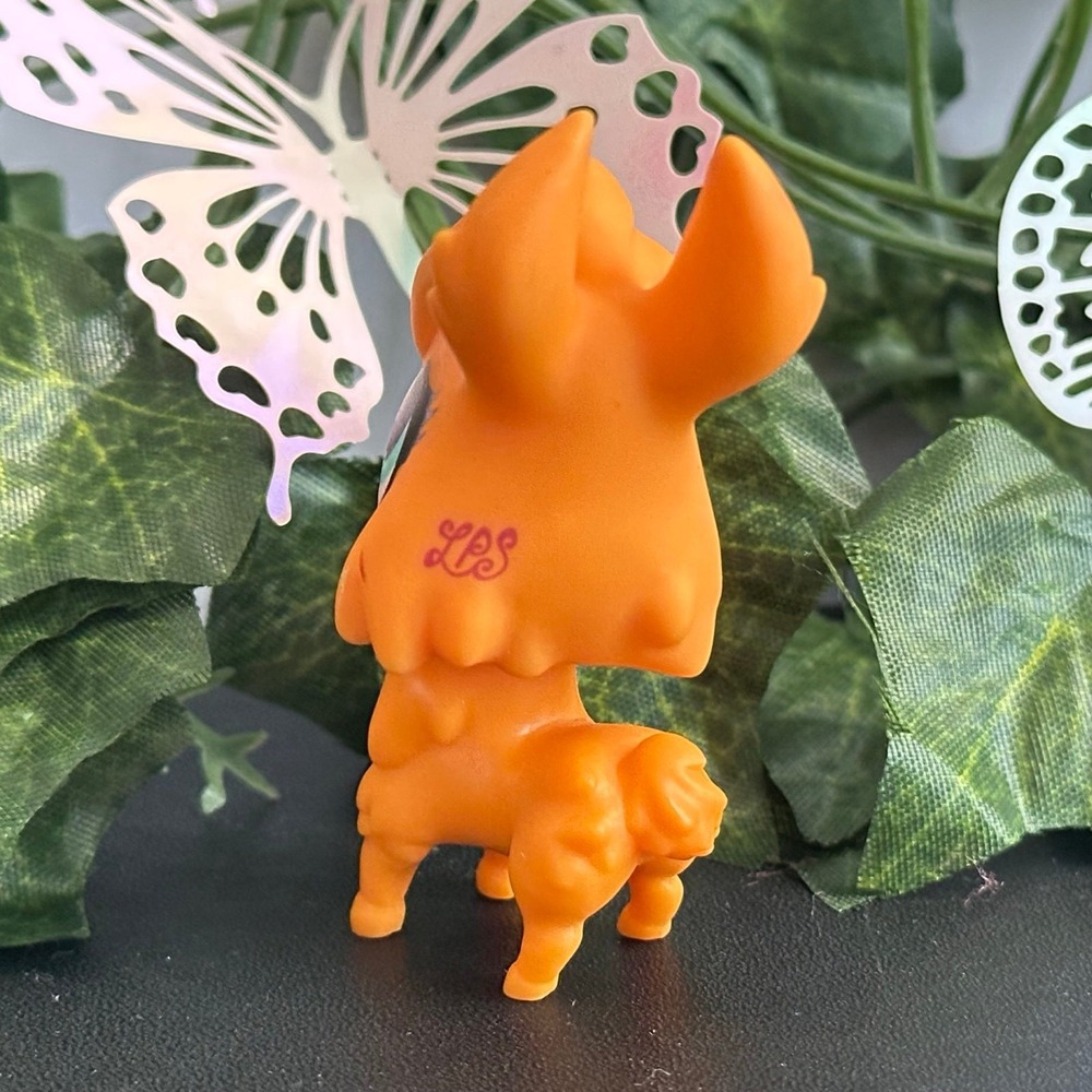 Littlest Pet Shop LPS G4 3320 Orange Blindbag Llama Alpaca Candy Swirl - Picture 2 of 4